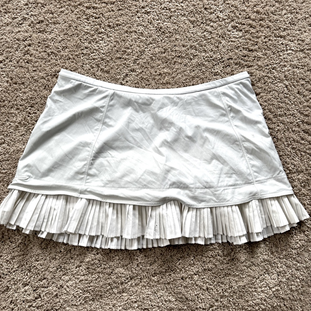 Lululemon city sky run tennis skirt